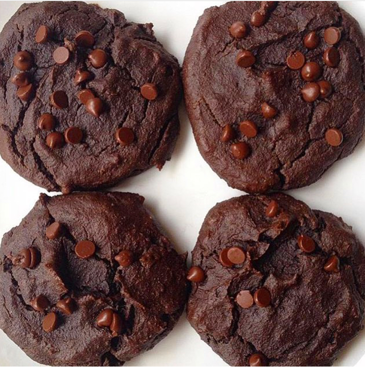 Double chocolate avocado cookies 🍪 🥑🍫